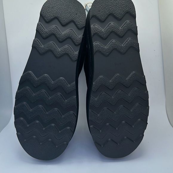 CUSHIONAIRE Women's Genuine Suede pull on platform boot +Memory Foam 8.5 BLACK - Picture 5 of 7